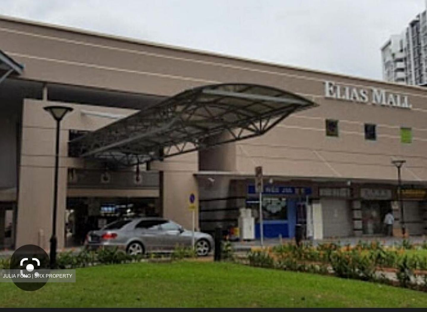 Elias Mall (D18), Retail #549816121